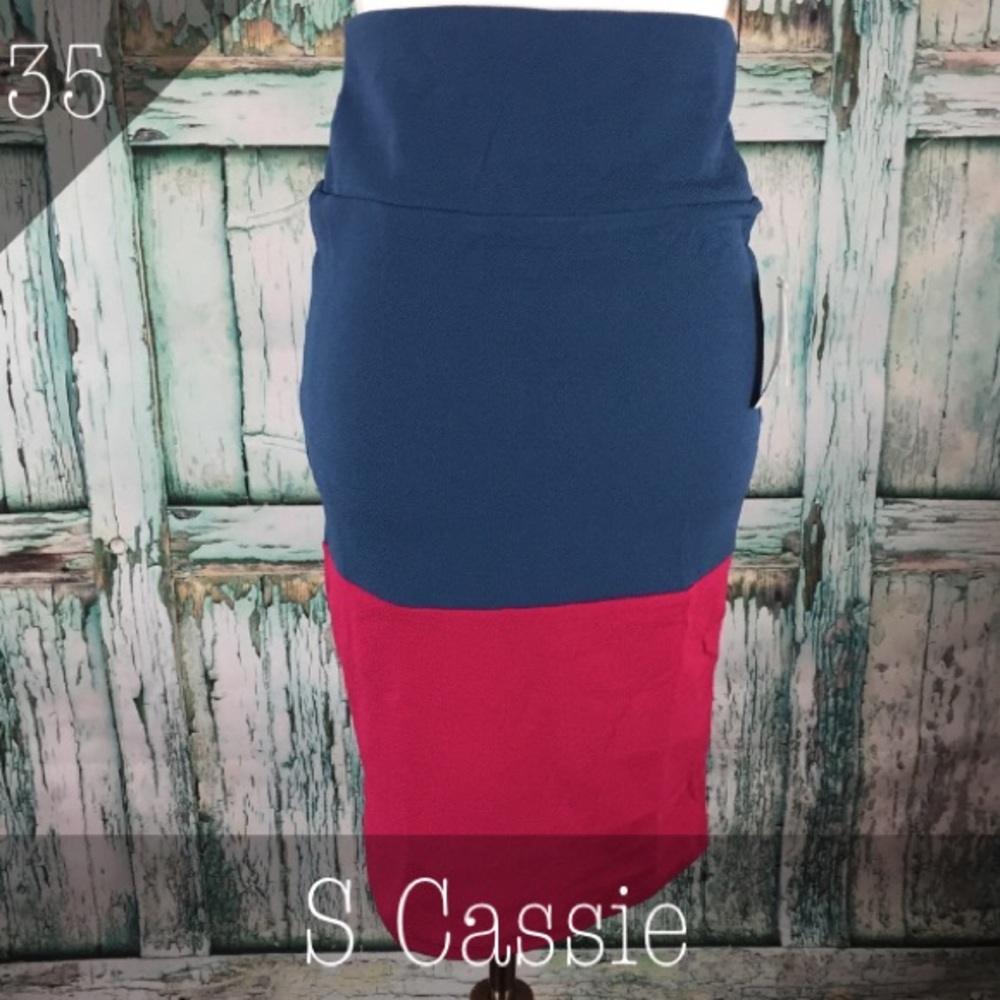 Cassie skirt